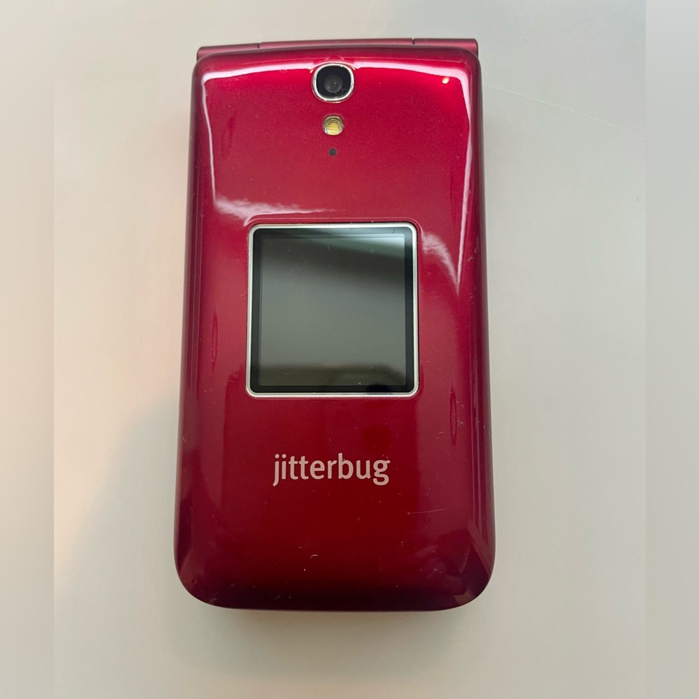 Jitterbug mobile phone (no charger)